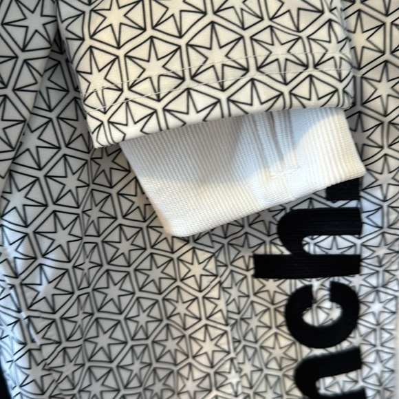 Excellent condition bench sweaters - Picture 4 of 9